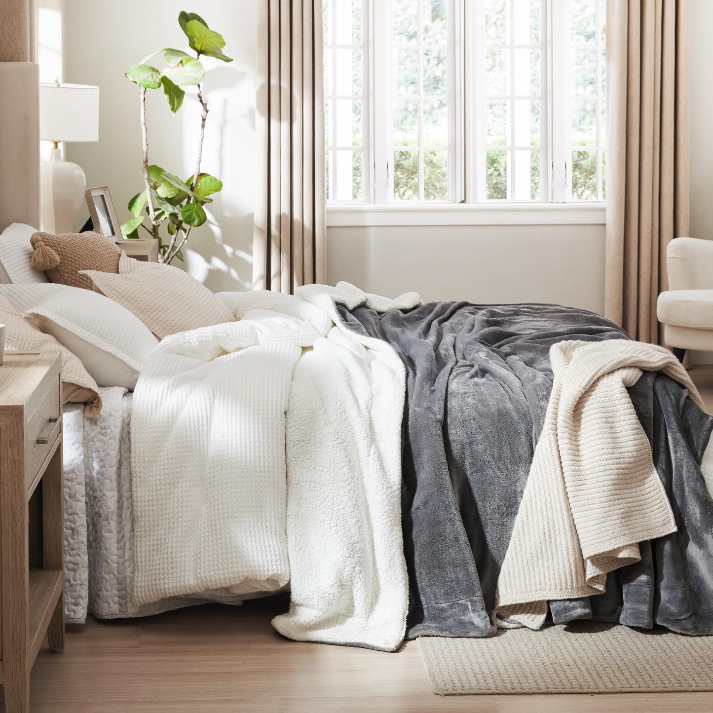 Bedsure Sherpa Fleece Throw Blanket