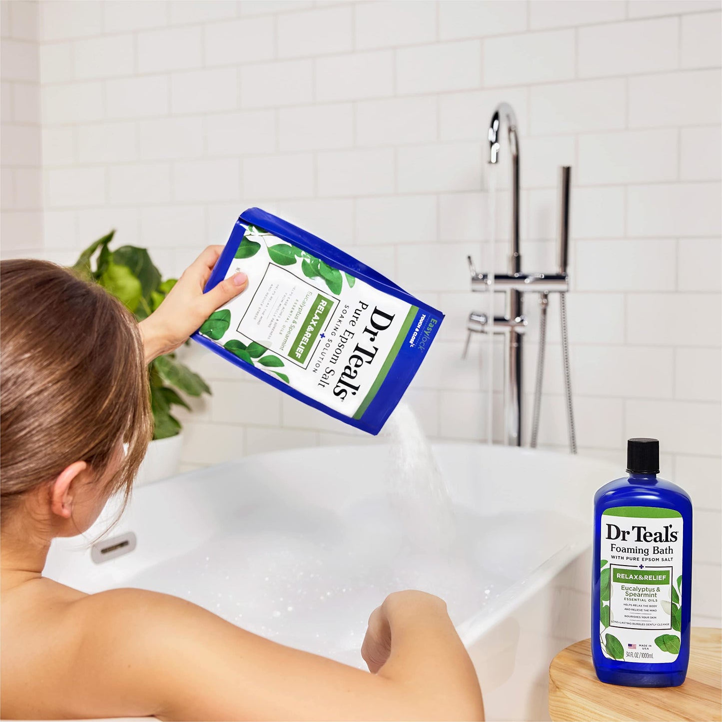 Dr Teal's Epsom Salt Magnesium Soak, Relax & Relief with Eucalyptus and Spearmint, 3 lbs (Pack of 4)